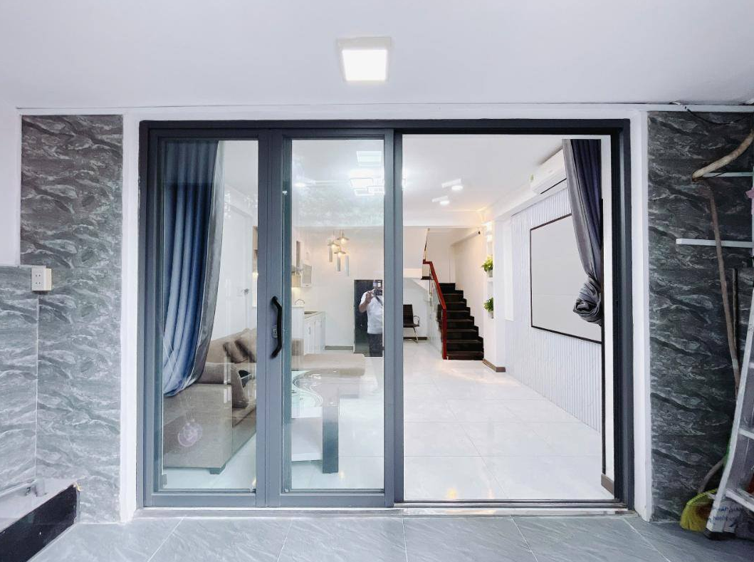 HƠN 3 ĐỒNG CÓ NGAY NHÀ 2 TẦNG PHÚ THUẬN - CÁCH PHÚ MỸ HƯNG 50M